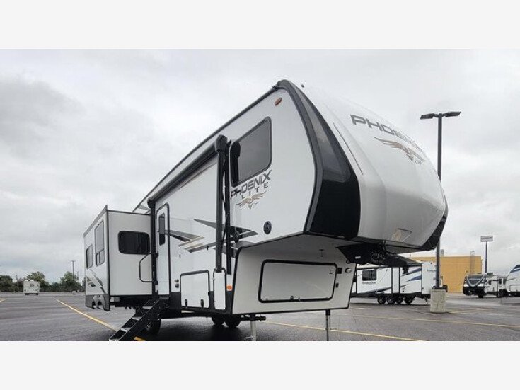 Thumbnail Photo undefined for New 2023 Shasta Phoenix